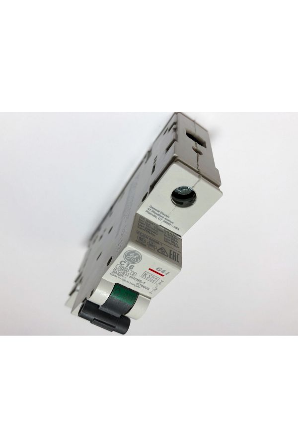 General Elektric-جنرال إلكتريك دبليو أوتومات 1x16A نوع C 1