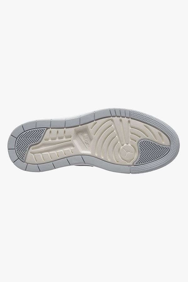 Nike tennis shoes women grey cheap
