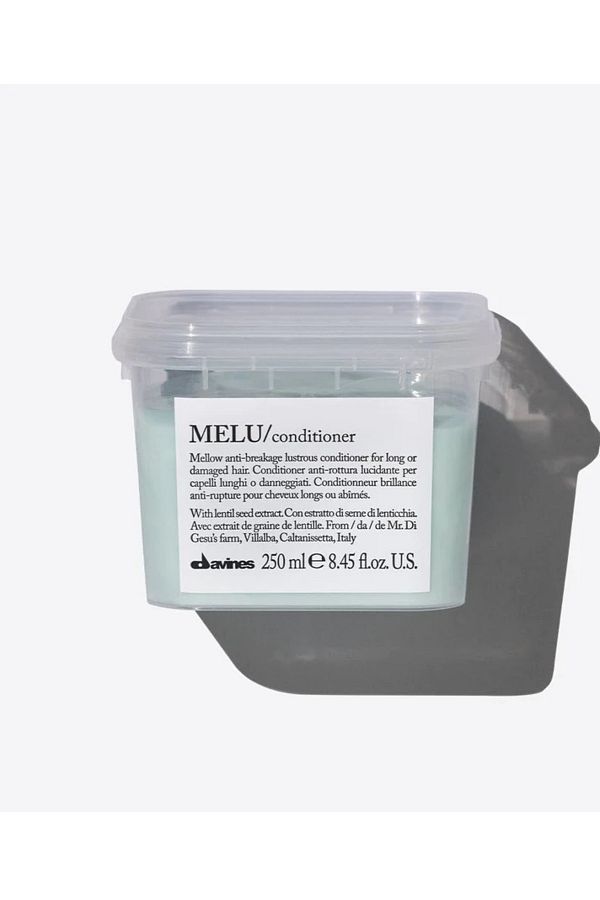 Davines-Melu Mellow Softener (5.3 pH) Conditioner 8.83ozBSecrets.X23 1