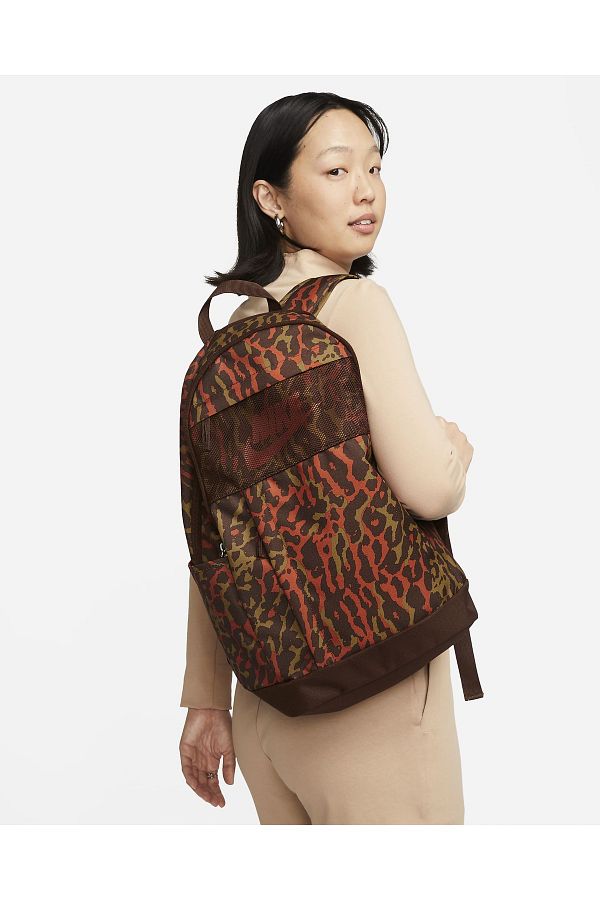Nike sportswear heritage printed backpack 2025