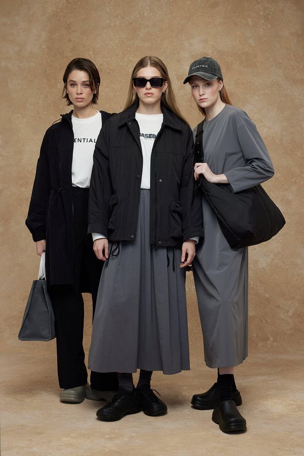 Manuka-OVERSIZE BOMBER COAT ČIERNY 1
