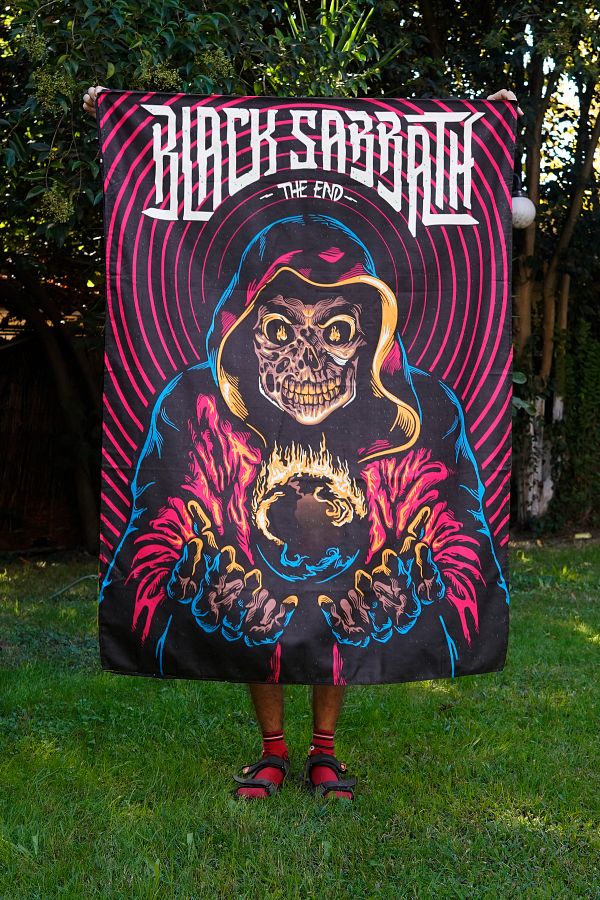 Black sabbath tapestry 2025