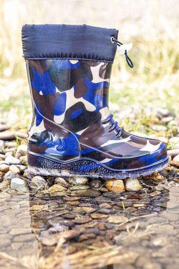 Fluffy inside boots online