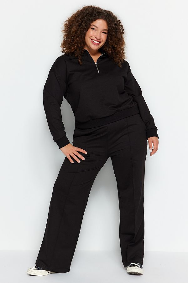 Curve tracksuit shop