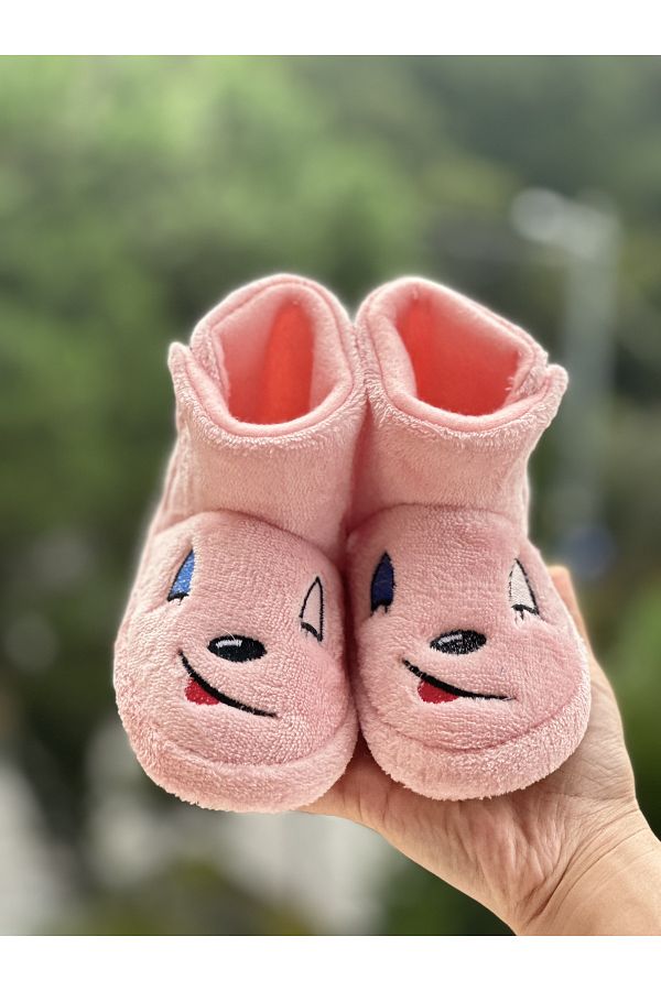 Bold Boutique Stylish Thick Fabric Children s Nursery Shoes with Dog Figure Winter Home Boots Slippers with Flat Feet Trendyol