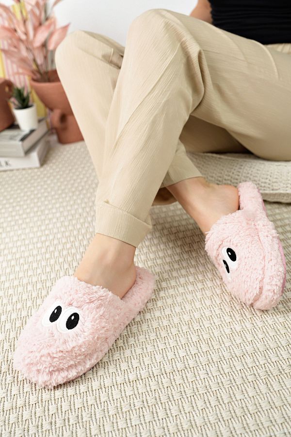 Fluffy house boots best sale