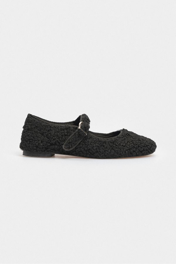 NİŞANTAŞI SHOES-Agnesia Damen-Ballerinas aus schwarzem Plüsch mit flacher Sohle 1