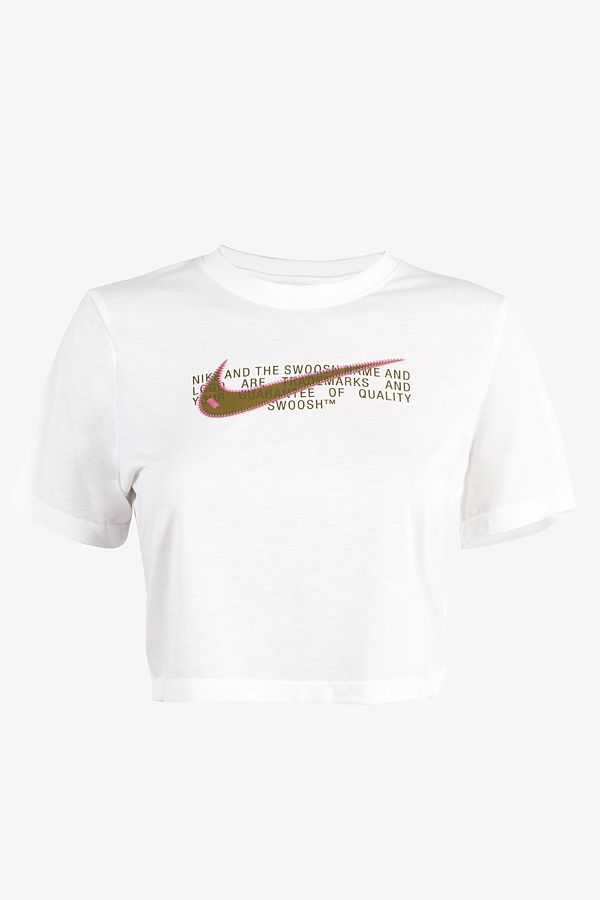 Nike t shirts for girls clearance