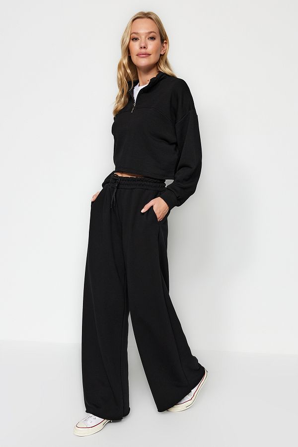 Trendyol Collection Sweatpants Black Wide leg Trendyol