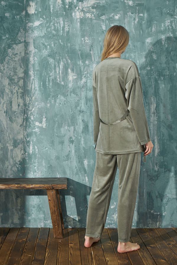 Meba Women s French Velvet Khaki Green 3 Piece Pajama Set with Dressing Gown Dowry Set Trendyol