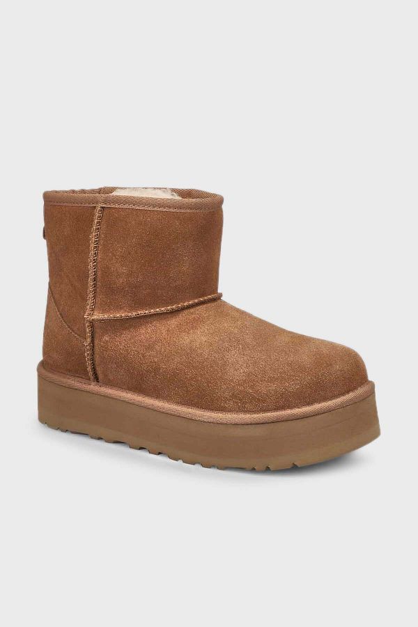 Girl uggs on sale hot sale