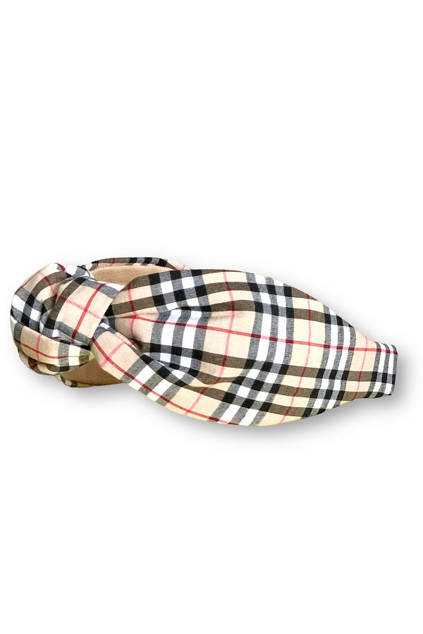 Burberry crown store