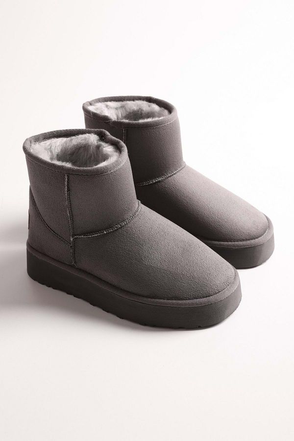 Suede boots with fur inside hotsell