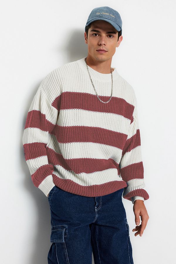 Trendyol Collection-Oversize Dusty Rose kötött pulóver - Crew nyakú, csíkos TMNAW23KZ00106 1
