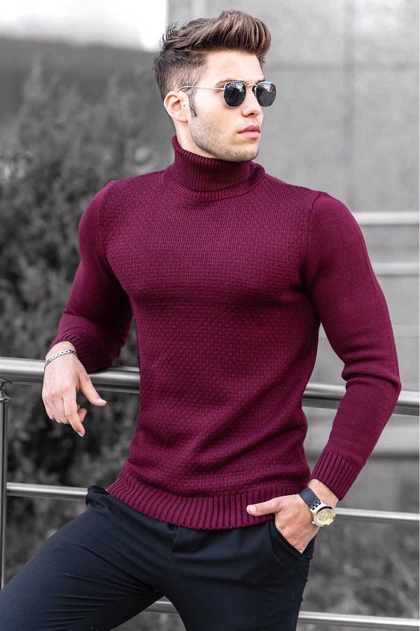 Burgundy turtleneck sweater top