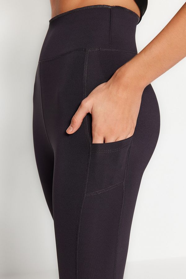 Trendyol Collection-Dunkelanthrazitfarbene, matte, gestrickte Sport-Leggings in voller Länge mit zusätzlicher Bauchstraffungsschicht THMAW24TY00026 1