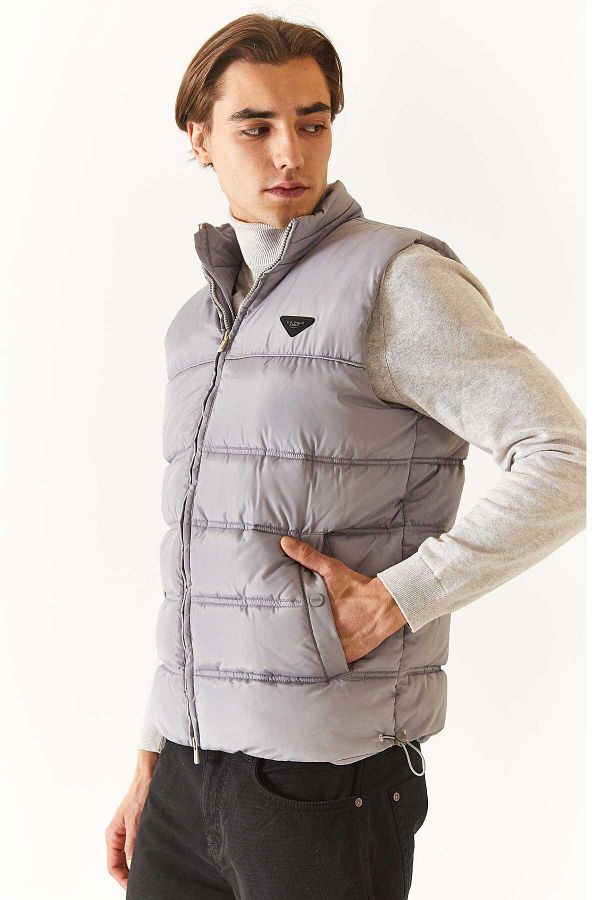 Us polo assn men's vest on sale