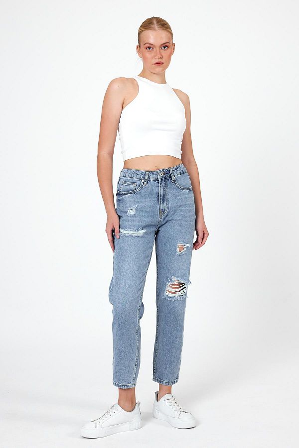 Ripped mom fit jeans outlet