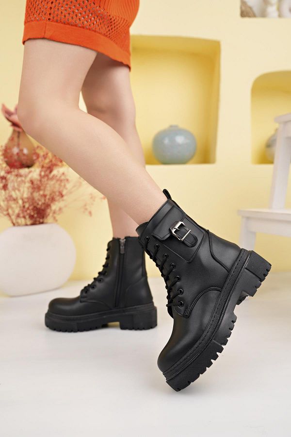 Aymood Black Women s Pu Leather Boots with Wallet Winter Thick Sole Zippered Lace up Medium Size 5 cm Heel Daily A Trendyol