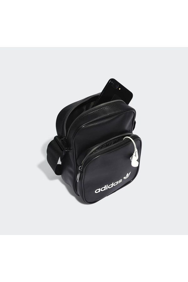 adidas Archive Shoulder Bag Trendyol
