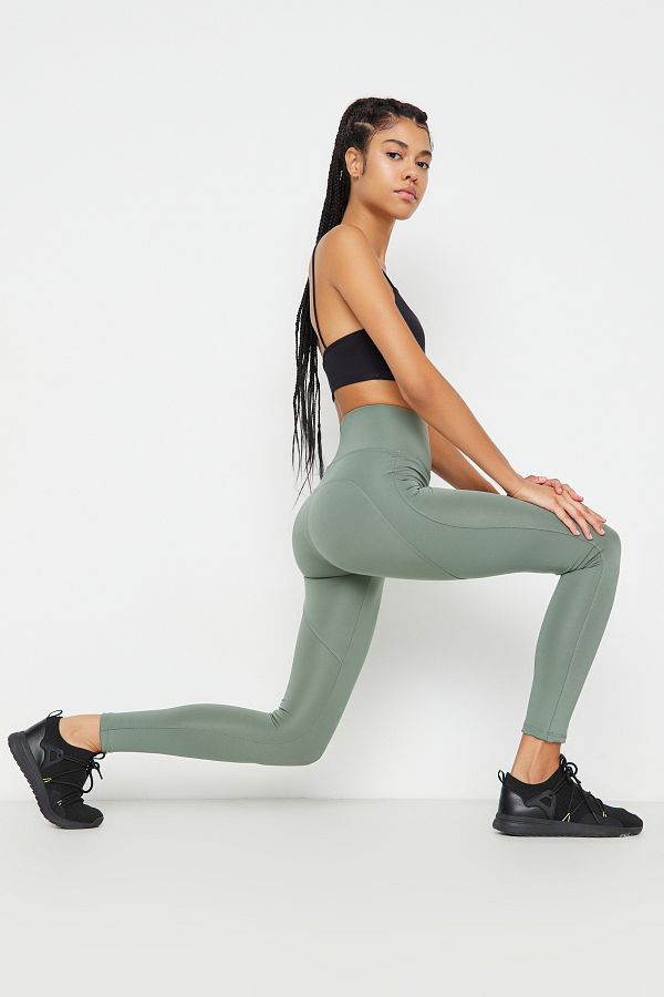 Trendyol Collection-Khakifarbene Push-up-Sportleggings in voller Länge aus Strick TWOAW21TA0030 1