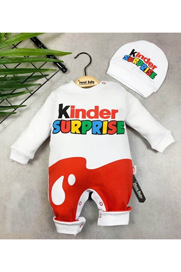 BOYS AND GİRLS TRENDİMİZBİR BUTİK (BY MURAT BABY) Kinder Suprise Baskılı Tulum ( Kinder Sürpriz Tulum Bere Takım)