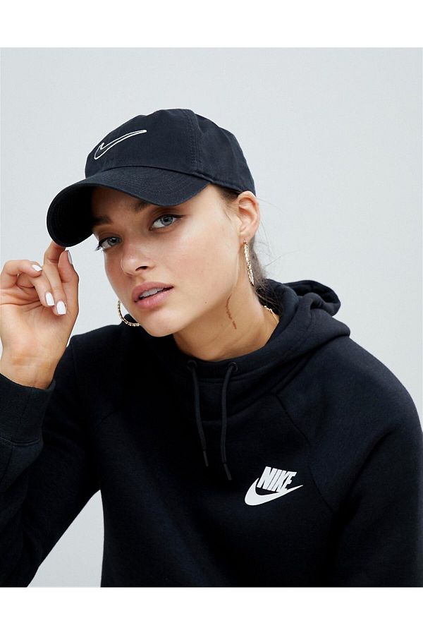 Nike tick hat 2025