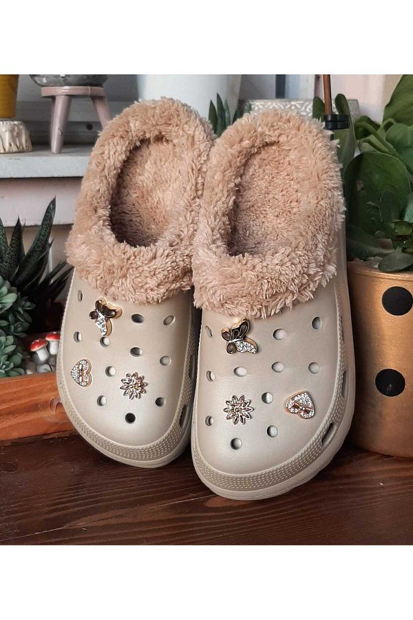 Crocs shop winter slippers