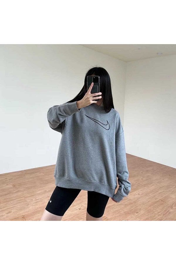Nike Womens Training Oversize Crewneck Women s sweatshirt Trendyol