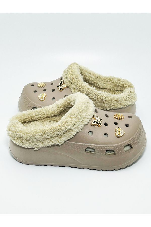 Brown online winter crocs