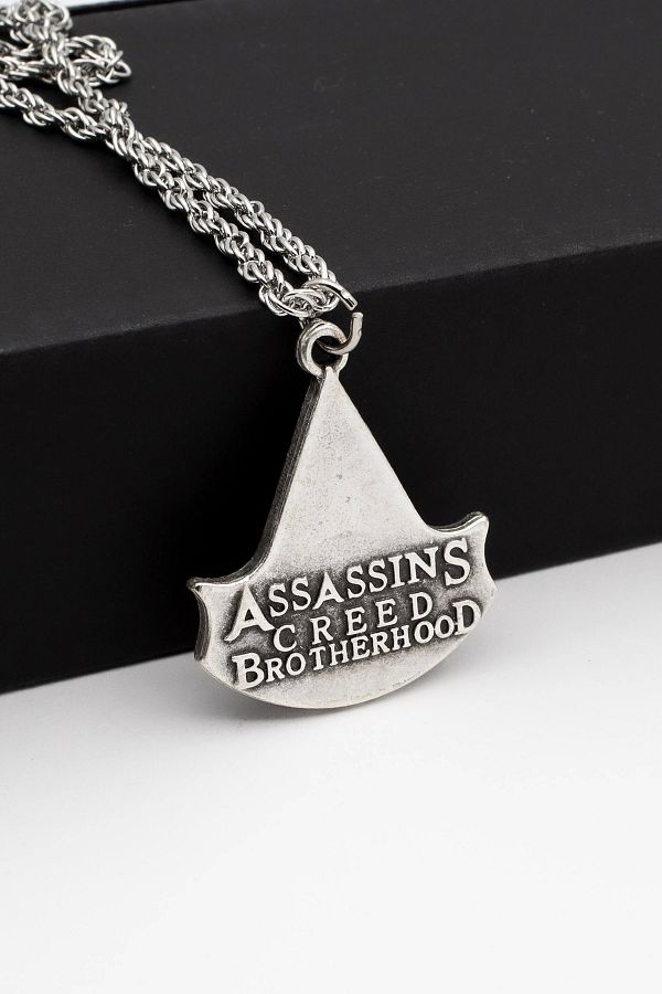 Assassin creed necklace deals
