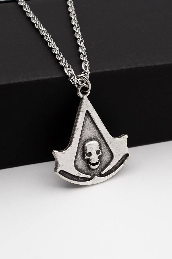 kolbi Assassin s Creed Brotherhood Necklace with Antique Silver Plated Twist Chain Trendyol