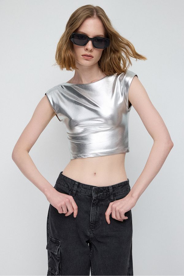 No Matter What-Shiny Backless Basic Crop Top 1