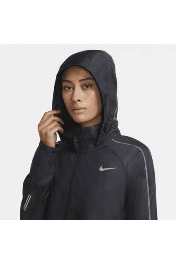 Nike Shield Women s Running Jacket Style GYM Trendyol
