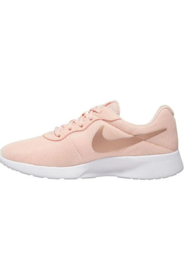 Nike Tanjun Women s Sports Shoes Trendyol