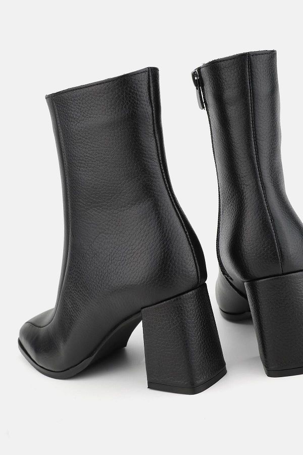 Size 4 booties new arrivals