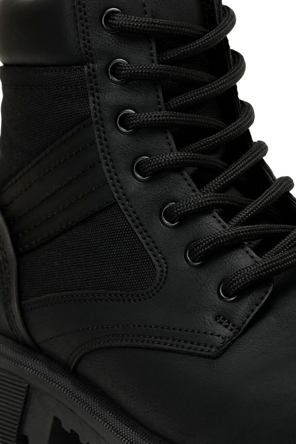 Luda boots clearance