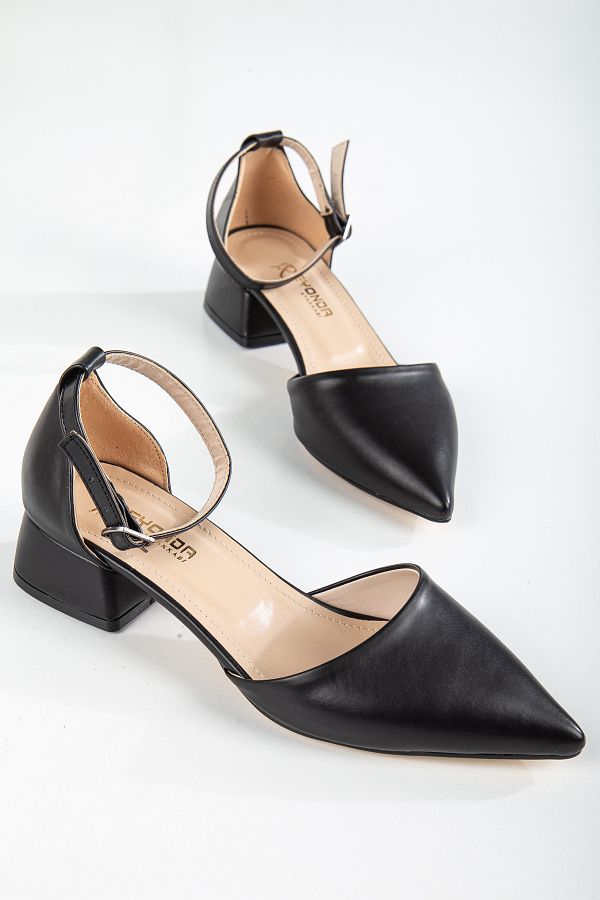 Reyonda ayakkab Women s Black Leather Low Heel Shoes Stylish Pointed Toe Shoes Trendyol