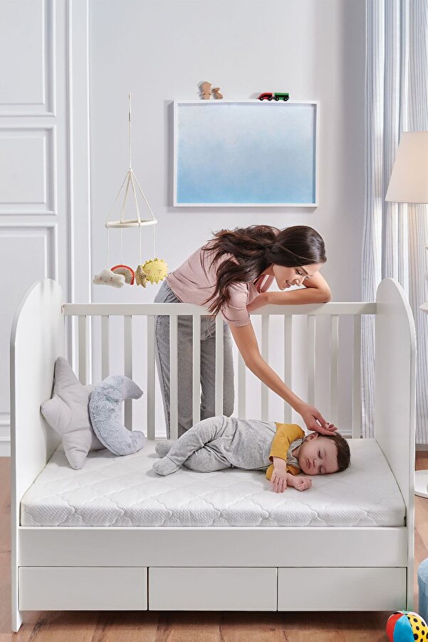 Yataş Mini Twiny Yıkanabilir Kılıflı Sünger Bebek Yatağı