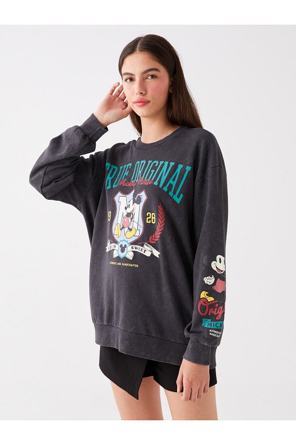 LC Waikiki Crew Neck Mickey Mouse Printed Long Sleeve Oversize Women s Sweatshirt Trendyol