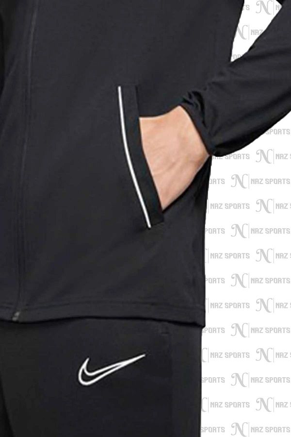 Nike Sports Sweatsuit Set Black Regular fit Trendyol