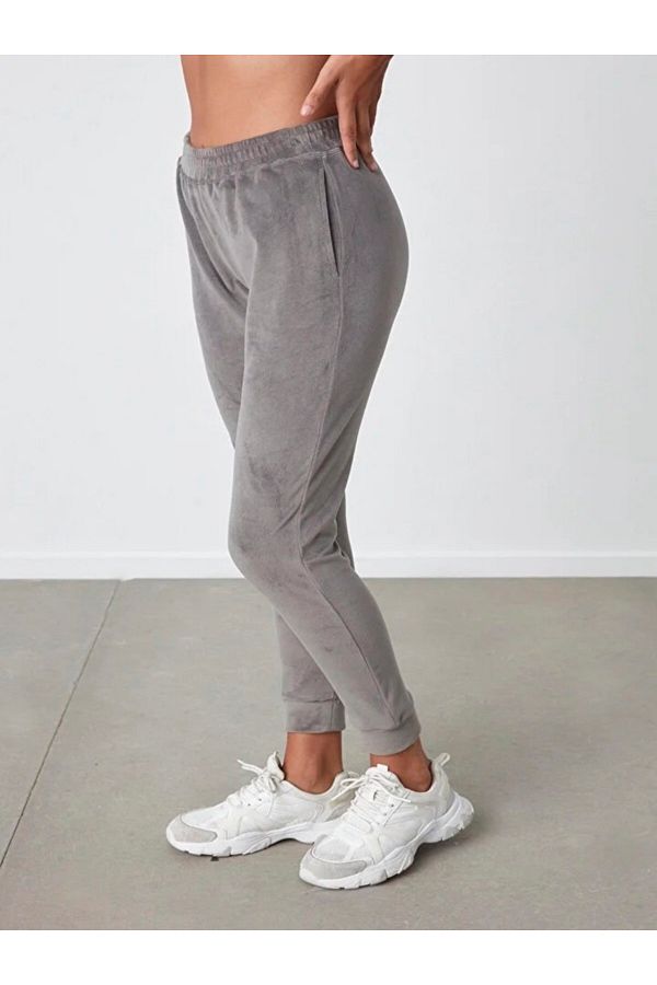 Penti-Pantaloni de jogger din catifea moale 1