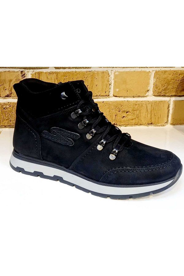 First style boots shop