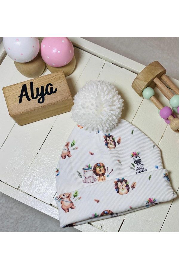 ALYA-قبعة أطفال بيضاء ناعمة ومرنة بطبعات عضوية مع بوم بوم 1