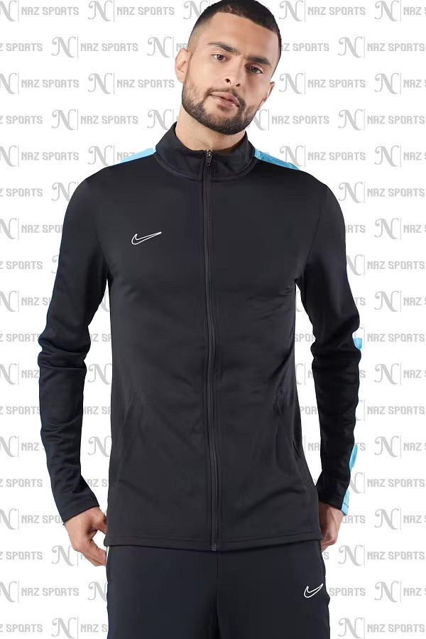 Sweatsuit set nike best sale
