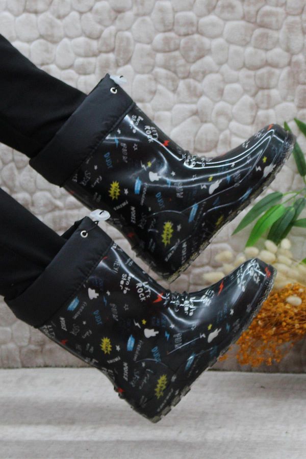 Embroidered rain boots top