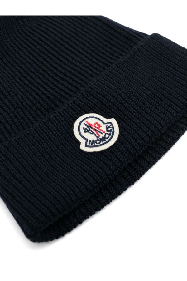 Moncler Men s Navy Blue Beret with Logo Patch Trendyol