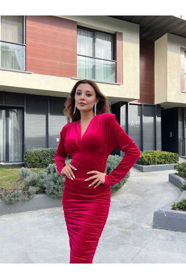 M SSAC K Draped Gathered Velvet Dress with Shoulder Pads Bright Red Trendyol