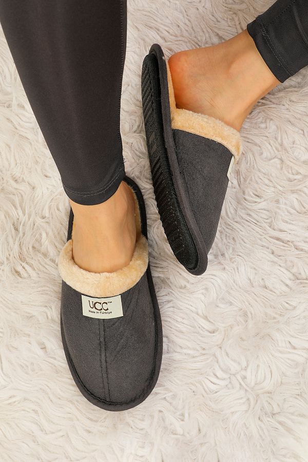 Inside home slippers shop