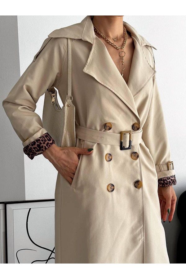 Leopard lined coat top